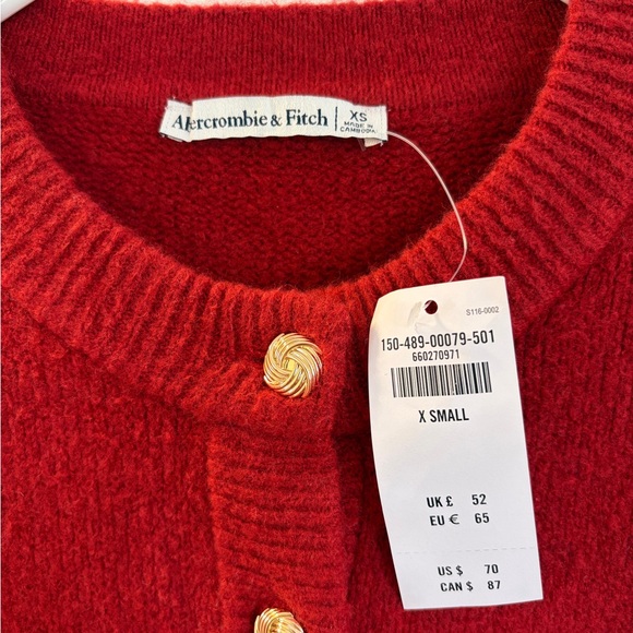 NWT Abercrombie & Fitch Red Button-Up Women's Sweater - Picture 2 of 7